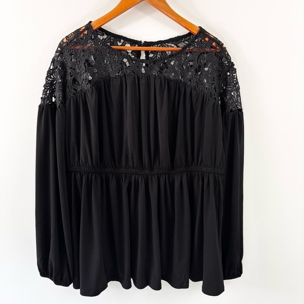 NWT Torrid black peplum top with lace detail